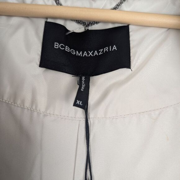 BCBGmaxazria White Puffer Winter Coat Women's Oversized XL Faux Fur Hooded Warm - Picture 12 of 16